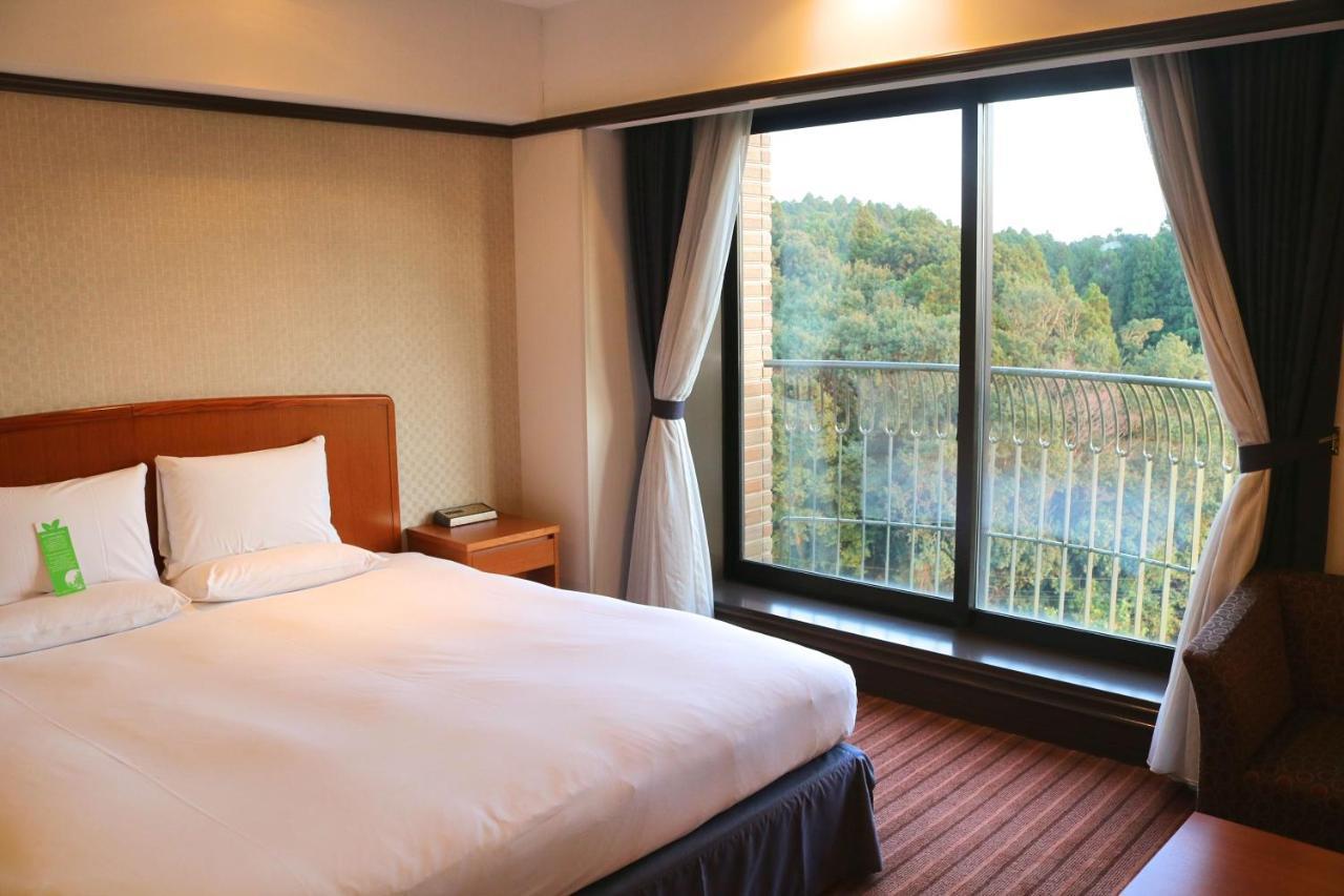International Garden Hotel 4*
